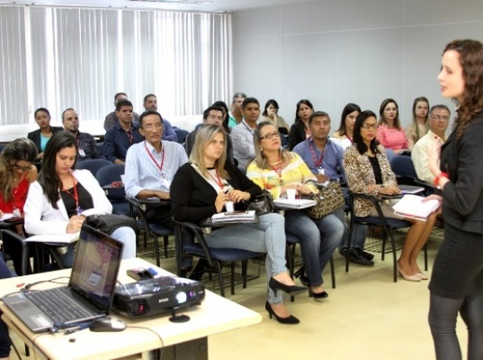 CGE promove encontro sobre comunicação institucional