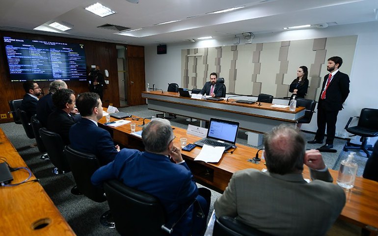 Mercado imobiliário tem baixa nos lançamentos e alta nas vendas no 3º trimestre, diz CBIC