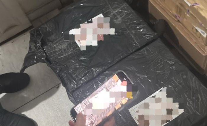 Maconha e pasta base de cocaína foram apreendidas em uma transportadora Maconha e pasta base de cocaína foram apreendidas em uma transportadora