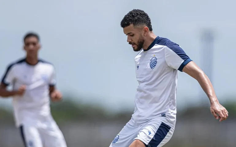 CSA inicia pré-temporada no CT Gustavo Paiva e técnico Itamar Schülle aguarda chegada de reforços experientes