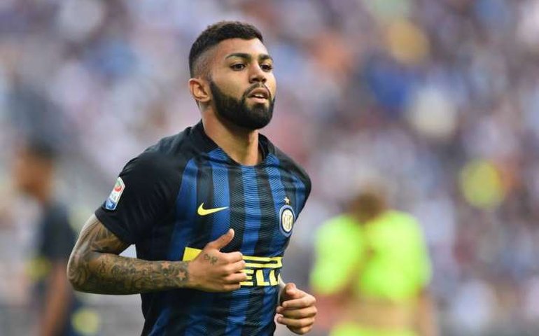 Gabigol vira marca e quer se consolidar como ídolo nacional