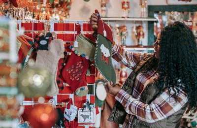 Natal chegando, filas crescendo: o atendimento ao cliente da sua empresa aguenta a demanda?