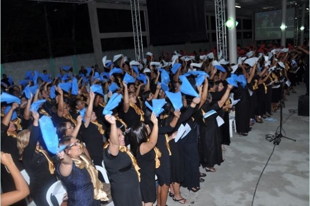 Usadema em apresentação no Castelo do Desfiladeiro