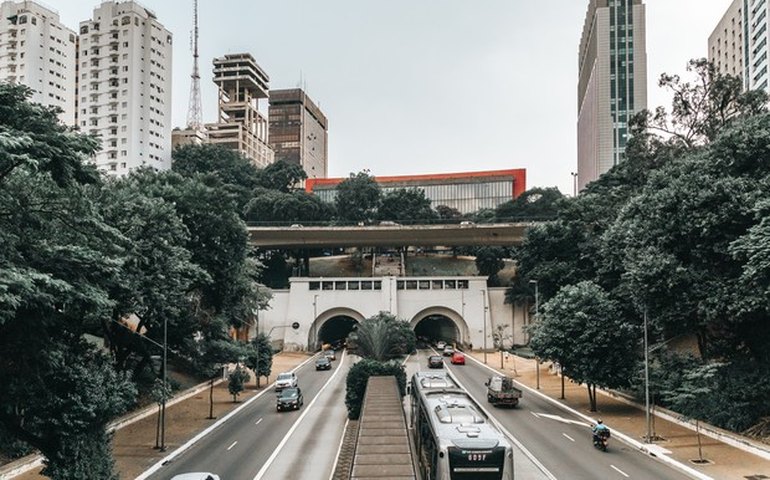 SP inicia rodízio 24h em toda a capital