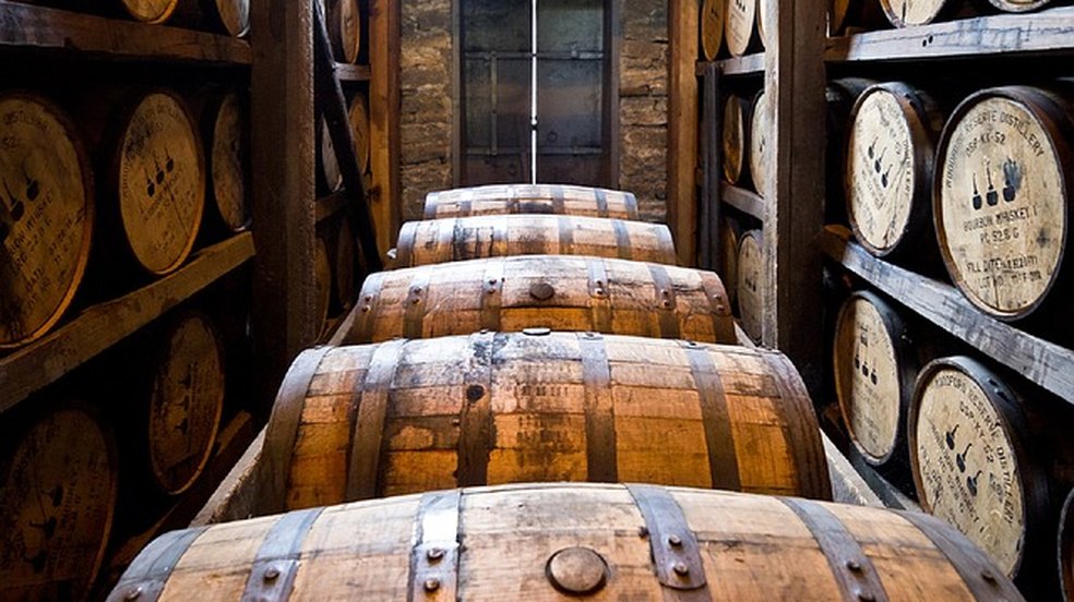 Setor de cachaça cresce 4,32% e fatura mais de R$ 10 bilhões em 2017