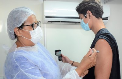 AL já vacinou mais de 50% dos adolescentes com a primeira dose da vacina contra a Covid-19