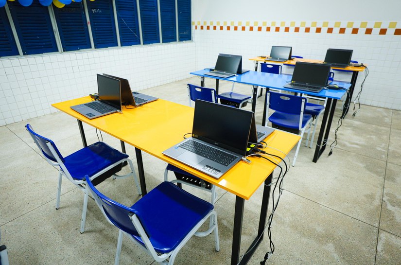 Escola estadual de Maceió conquista laboratório após destaque na Olimpíada de Educação Financeira