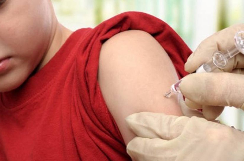 Saúde inicia campanha de vacinação contra o HPV para meninos em Campo Alegre