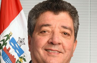O suplente é o melhor. Só em Alagoas