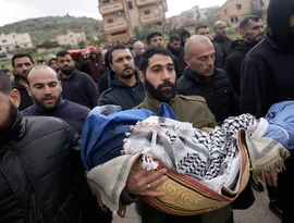 Soldados israelenses disparam contra carro de família na Cisjordânia ocupada, matando 4 pessoas