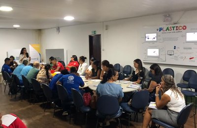 Como estruturar um projeto para que consiga captar recursos: associações comunitárias e cooperativas participam de capacitação