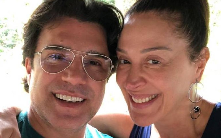 Claudia Raia completa nove anos de relacionamento com Jarbas Homem de Mello