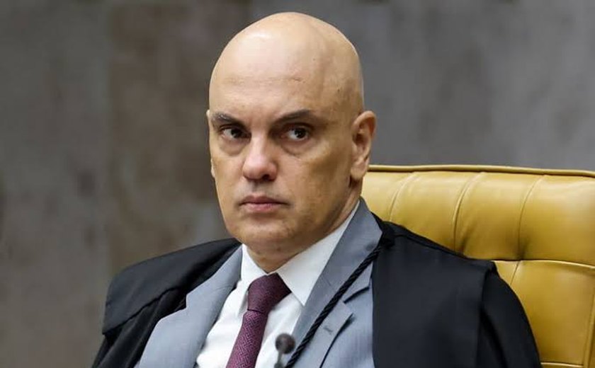 Moraes determina apreensão do celular de ex-assessor