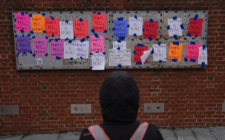 Governo Trump ordenou a reinstalação da exposição sobre a escravidão de George Washington que havia sido removida na Filadélfia