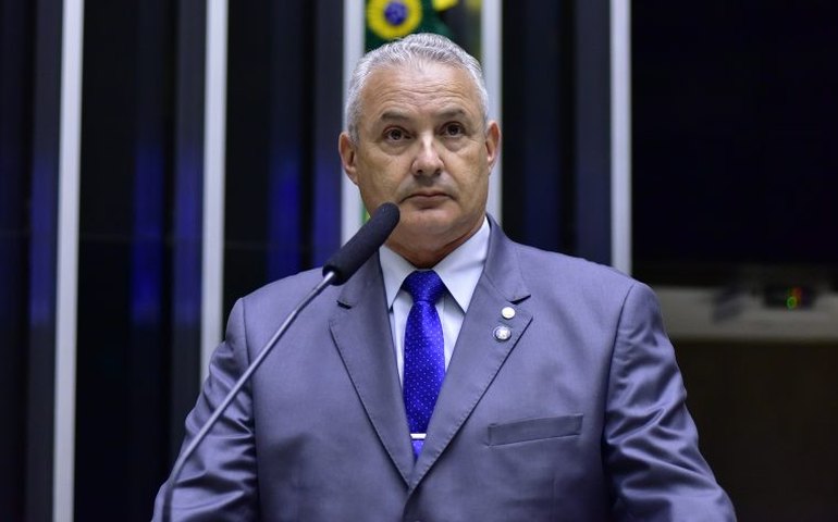Comissão aprova proposta que prevê caráter indenizatório para bonificações por desempenho dos policiais e bombeiros
