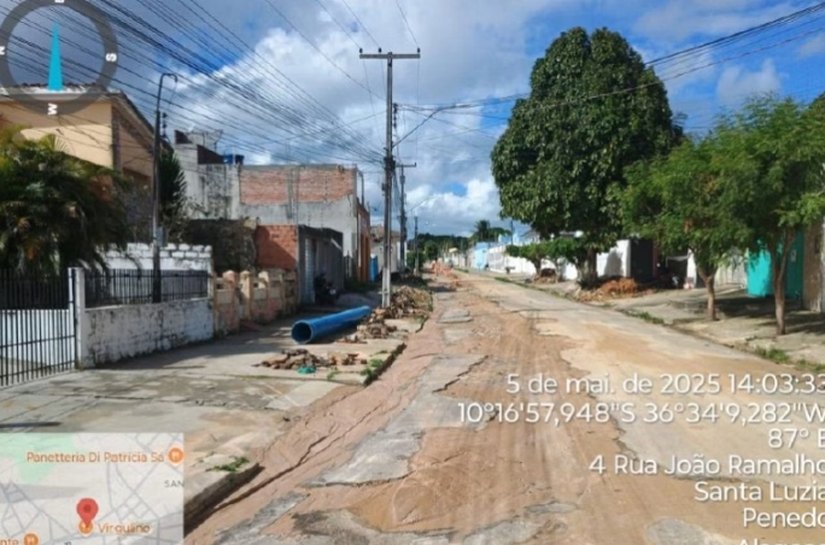 Aguas do Sertão não pode mais abrir buracos em Penedo para trocar tubulações sem restaurar o calçamento como encontrou