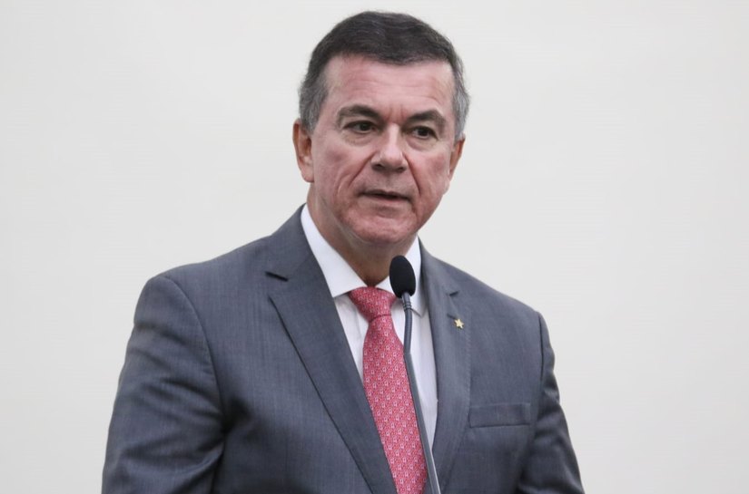 Ronaldo Medeiros destaca lançamento do programa Acredita Brasil