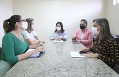 Comissão da Mulher convoca audiência pública para debater projeto sobre parto cesárea