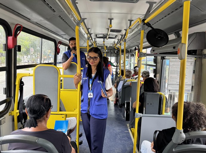 Janeiro Branco: Seprev leva conscientização sobre saúde mental ao transportes público