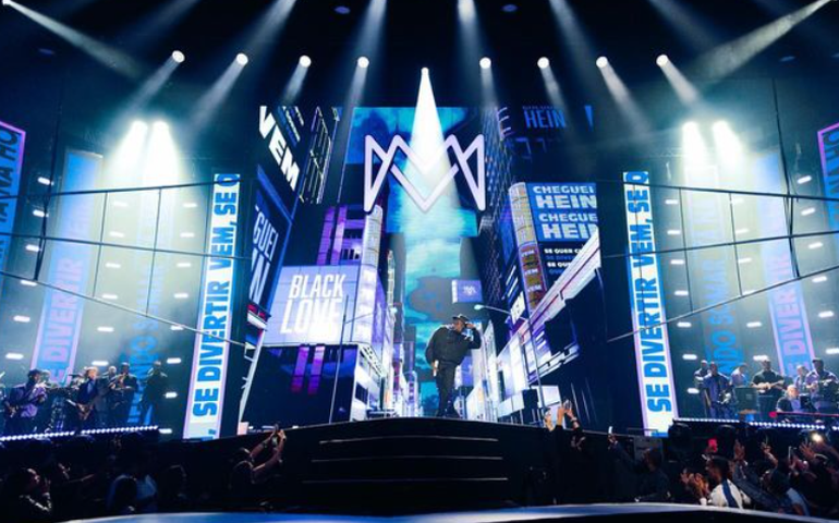 Mumuzinho reúne Thiago Silva e Coutinho em gravação de DVD em São Paulo; fotos