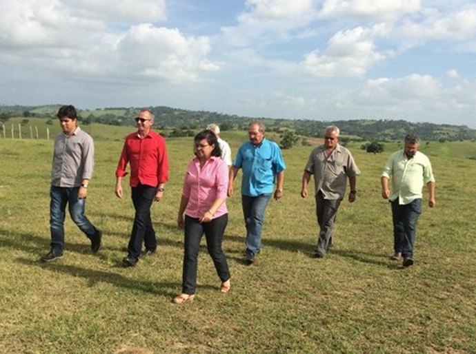 Chã Preta: Governo estuda soluções para habitação em terreno do Estado