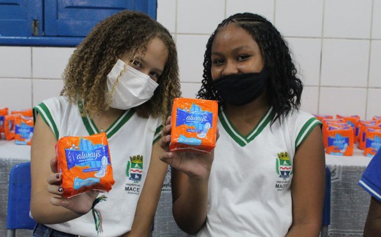 Ações do Programa Dignidade Menstrual desmistificam e conscientizam alunas sobre menstruação