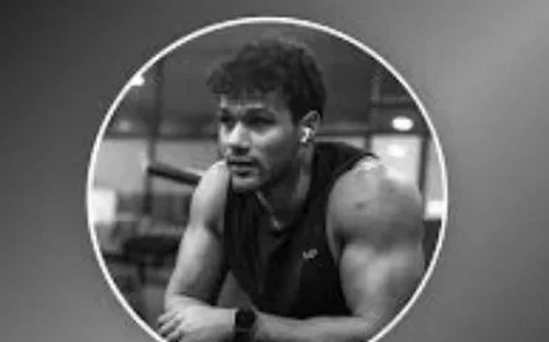 'Pettor Ale': quem era Alessandro Antonicelli, influencer fitness italiano morto aos 26 anos após luta contra câncer raro