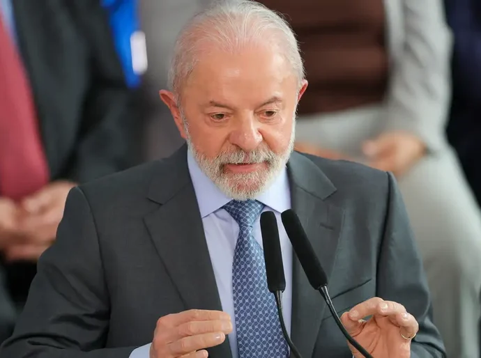 Lula diz que indicação de Messias não deve ser problema político