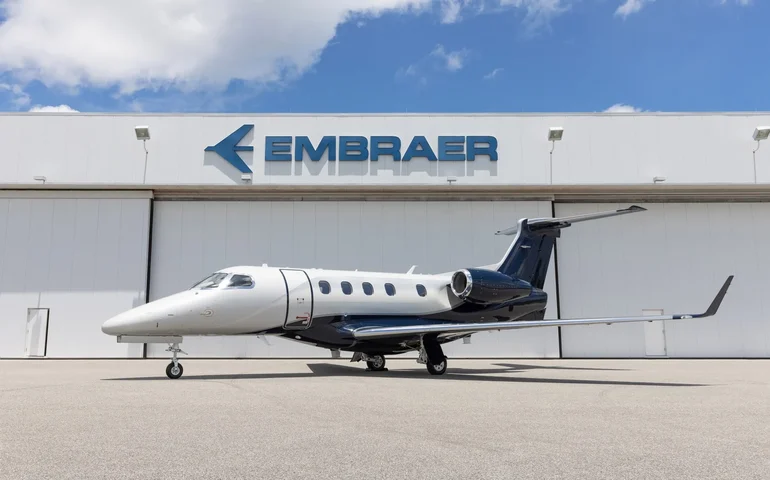 Embraer firma dois acordos de cooperação com chilena Enaer