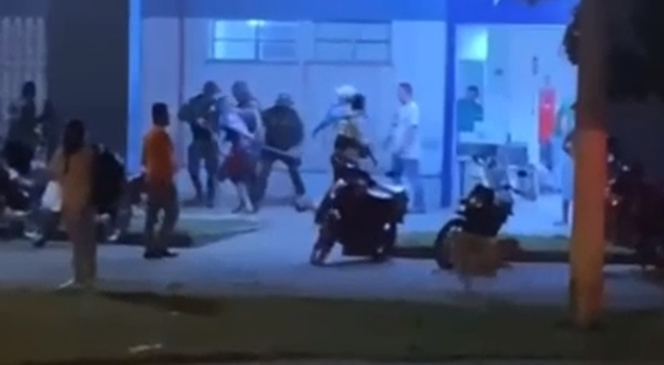 Homens são presos após quebrar enfermaria e desacatar policiais em Sergipe