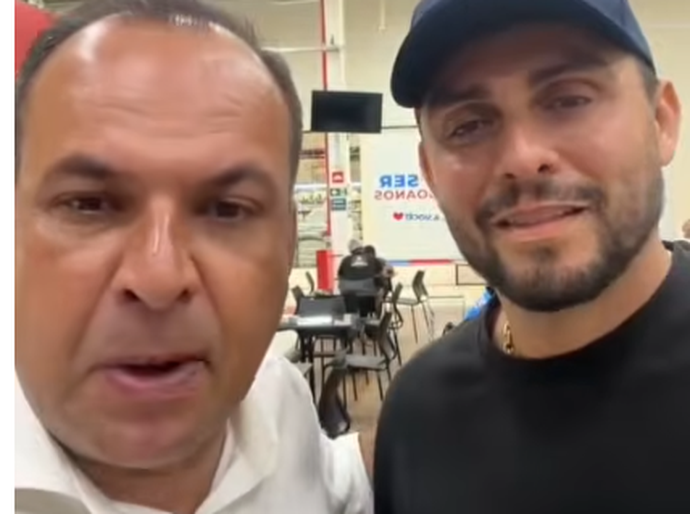 De ambulante e açougueiro a empresário e cantor: Francisco Sales e Mano Walter celebram 25 anos de amizade
