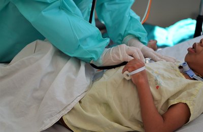 Hospital da Criança de Alagoas orienta pais sobre como agir em caso de parada cardiorrespiratória