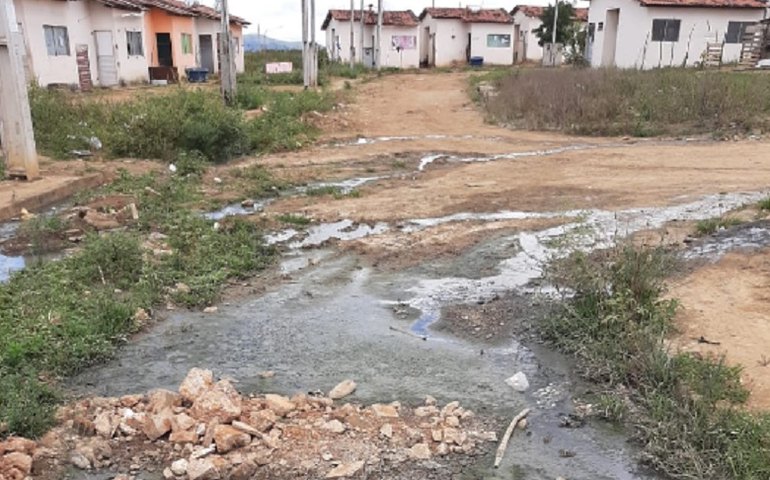 Bolsonaro acaba programa Minha Casa, Minha vida. E agora moradores do Brivaldo Medeiros?