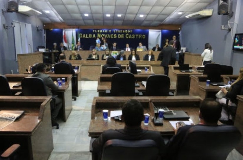 Câmara aprova mensagens e autoriza Executivo a contrair empréstimos
