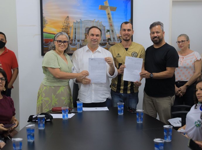 Prefeitura de Arapiraca lança programa Torcedor Mirim em parceria com o ASA