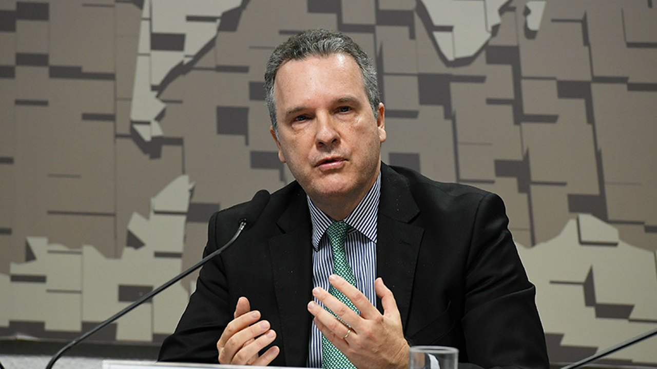Embaixador do Brasil na Índia diz que tarifas dos EUA aproximam os dois países