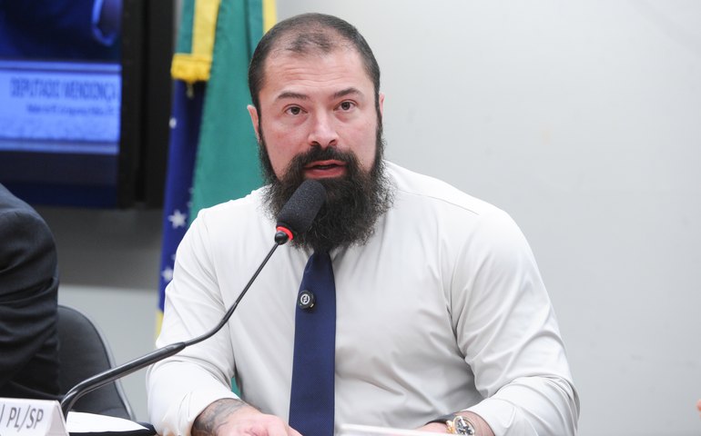 Comissão aprova marco de combate às apostas clandestinas