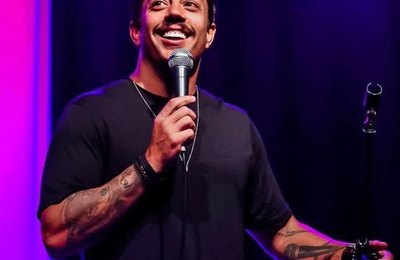 Renato Albani apresenta novo show neste sábado (23) em Maceió