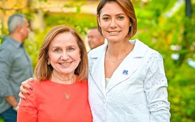 Deputada defende Michelle Bolsonaro: 'Tirar minha prótese ocular nunca vai me constranger'