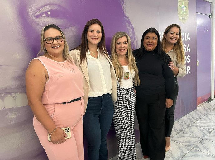 Prefeita Ceci reforça parceria com a Secretaria da Mulher para fortalecer políticas públicas em Atalaia