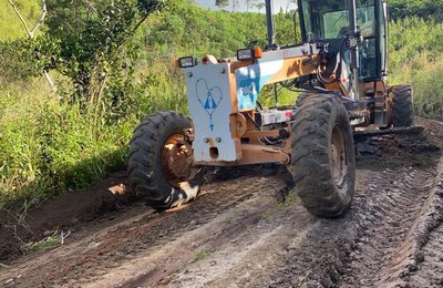 Prefeitura de Santana do Mundaú realiza abertura da via de acesso ao Mirante Padre Cícero  