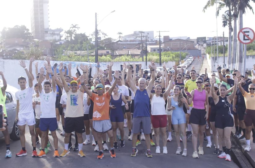 Treino coletivo prepara atletas para a 1ª Meia Maratona de Palmeira
