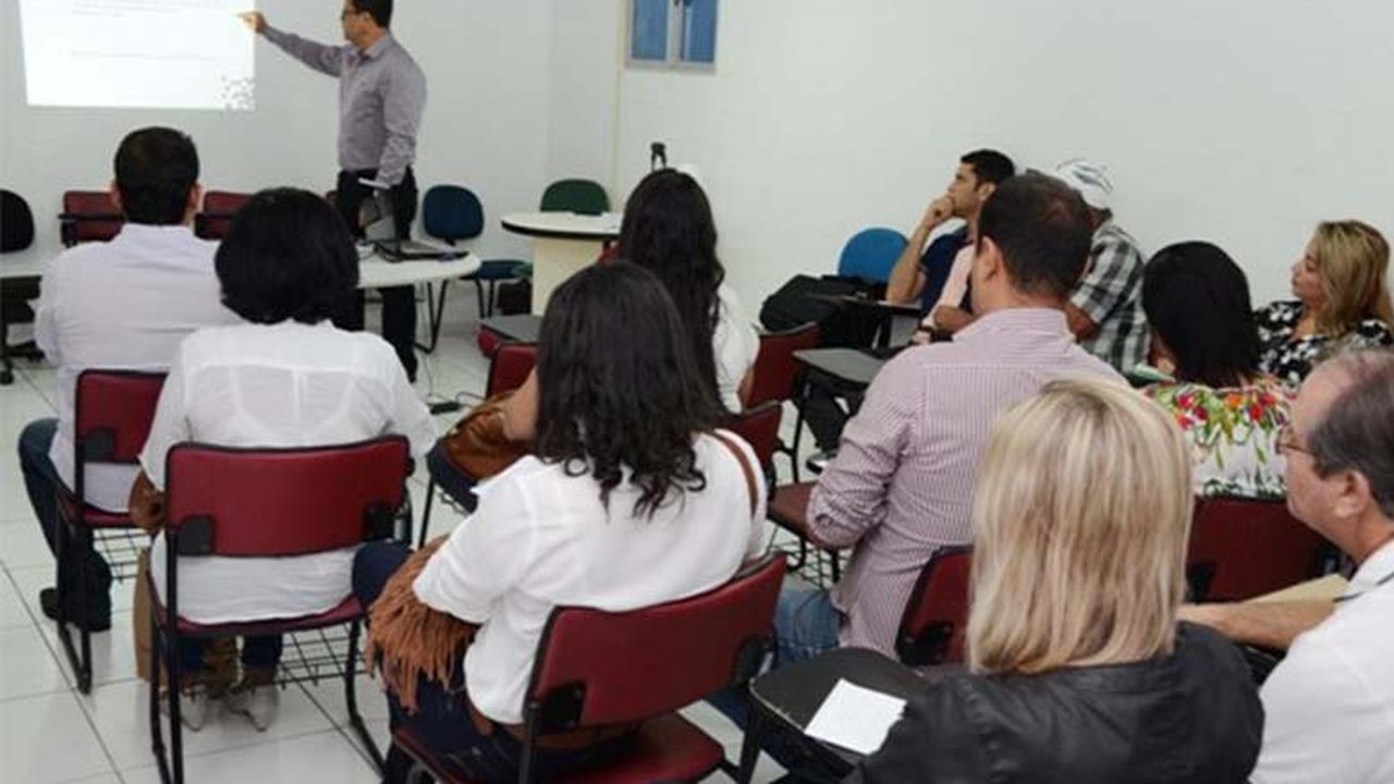 Oficina orienta diretores de unidades da Sesau sobre gerenciamento de recursos