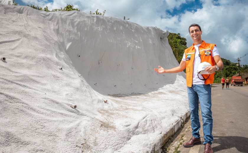 JHC atende demanda histórica e entrega proteção da encosta de Fernão Velho