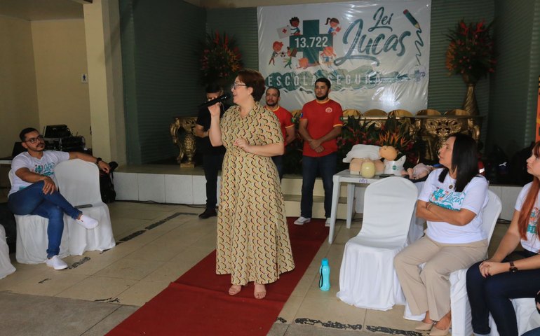 Lagoa da Canoa promove capacitação para profissionais da educação sobre primeiros socorros no ambiente escolar