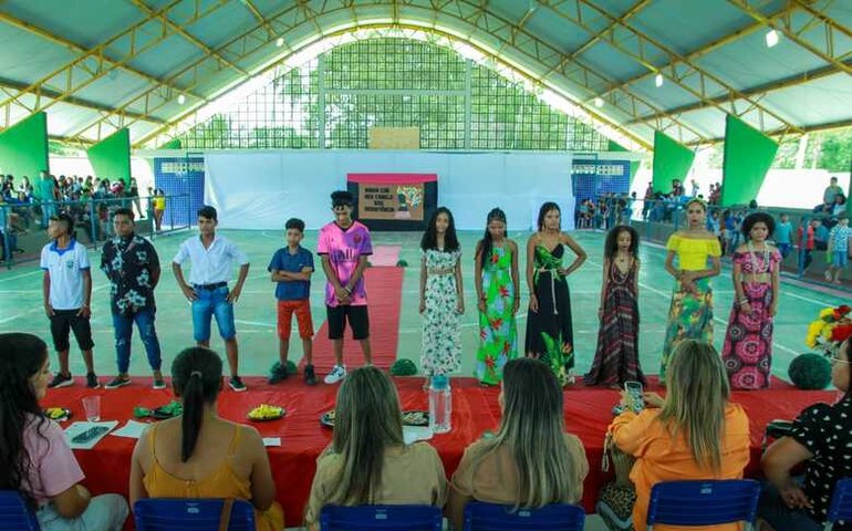 Escola São Rafael realiza o 1º Desfile Interescolar da Beleza Afro