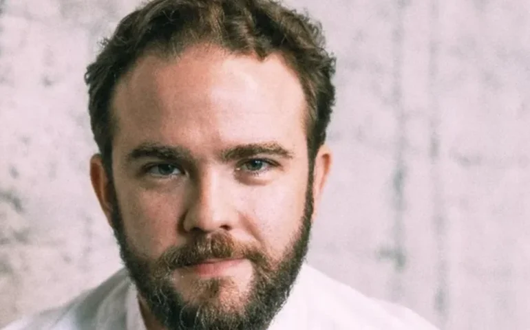 Bancos centrais podem ser obrigados a rever cortes de juros diante dos efeitos da guerra, avalia Durigan