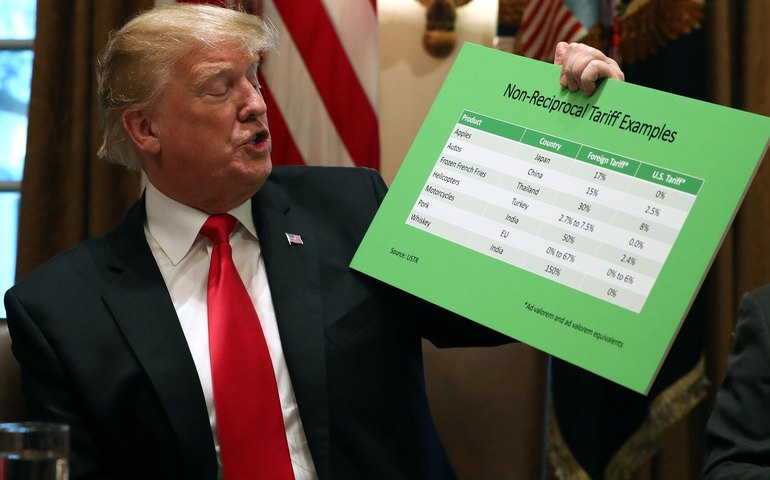 Ameaça de Trump de impor tarifas aos BRICS explodiria na cara dos EUA; entenda o porquê