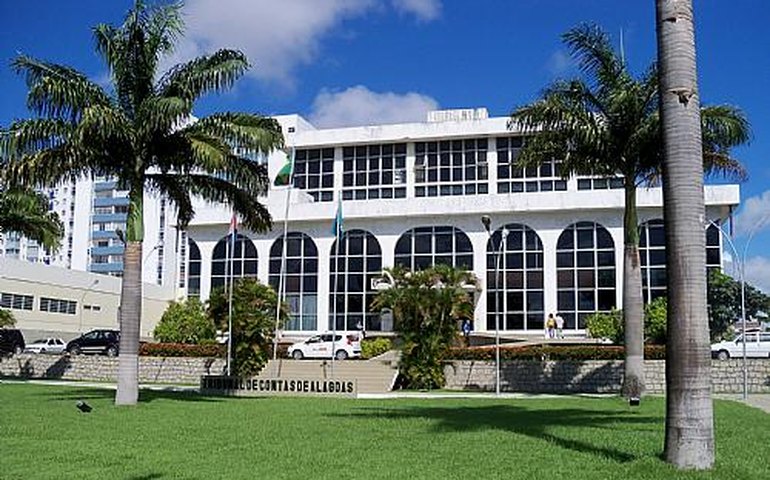 MP de Contas pede a suspensão imediata da licitação para contratação de escritório jurídico em Santa Luzia do Norte