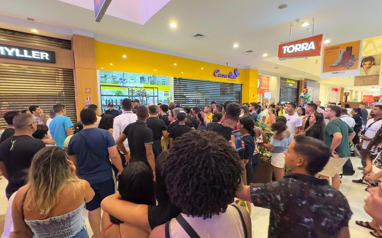 Homem mata mulher em shopping de Maceió e depois se suicida; vídeo